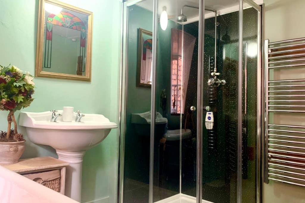 Stunning 18Th Century 5 Bed House Old-Town Hastings Villa Екстериор снимка