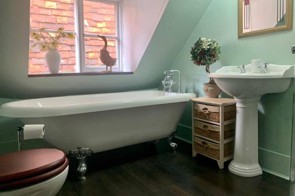 Stunning 18Th Century 5 Bed House Old-Town Hastings Villa Екстериор снимка